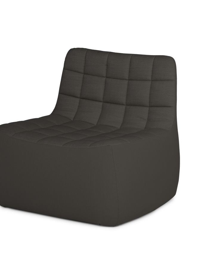 Yam lounge chair Brusvik08 Dark grey