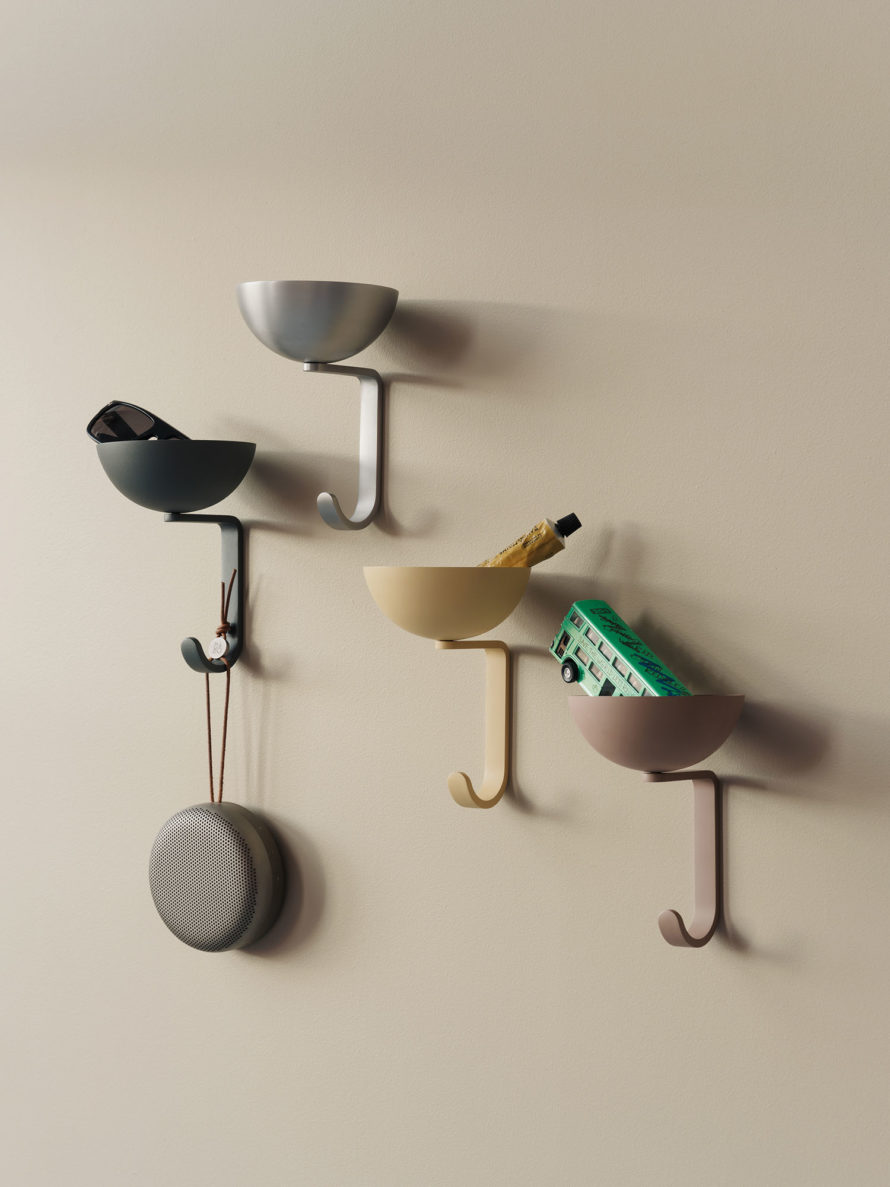 Nest_wall_hook_group_Northern_Ph_Einar_Aslaksen_Low-res