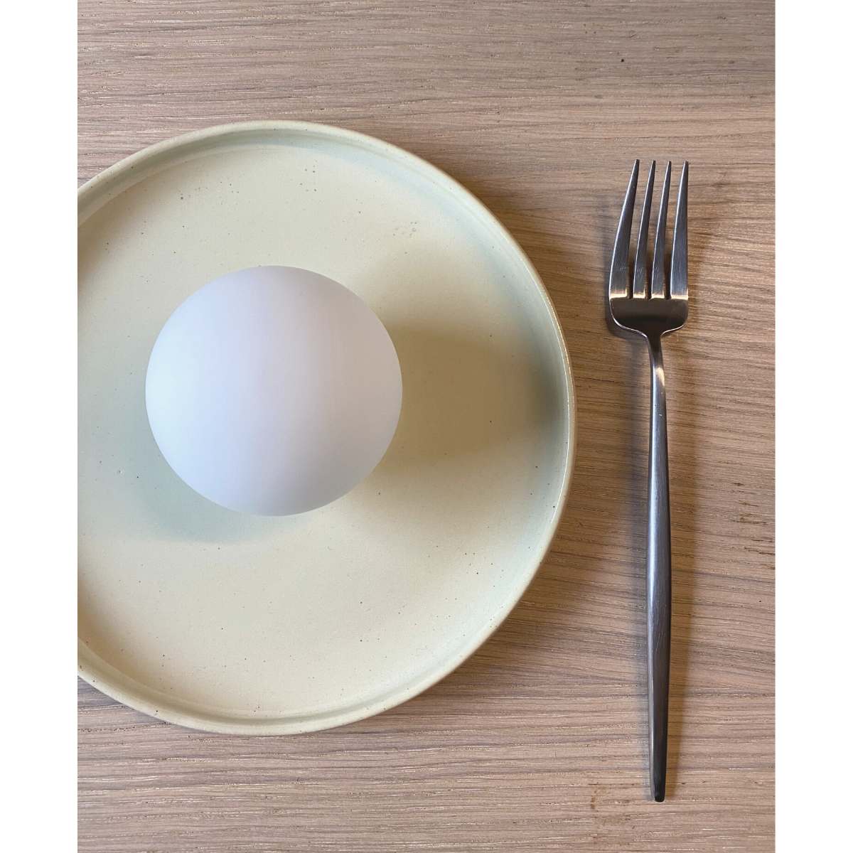 Snowball shade on a plate
